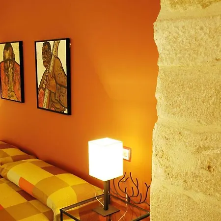 La De Hotel *