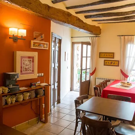 Hotel La De Berge