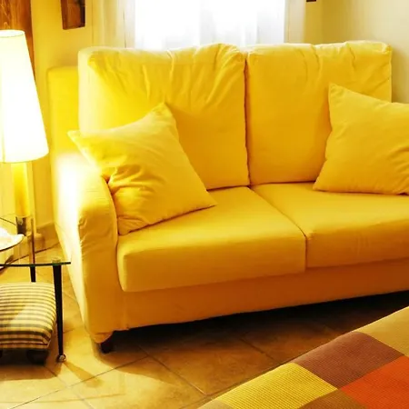 Hotel La De *